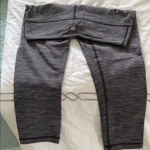 Gray cropped lululemon leggings